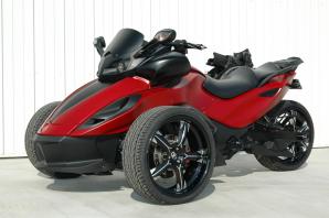 can-am-spyder-9823