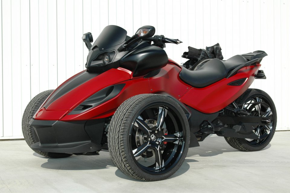 can-am-spyder-9823